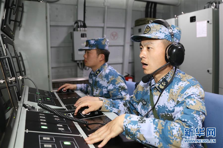 （圖文互動(dòng)）（3）小角色大擔(dān)當(dāng)——海軍黃石艦聚焦備戰(zhàn)打仗記事