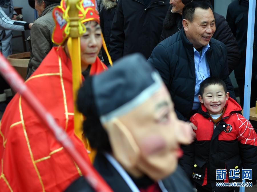 （社會(huì)）（6）河南蘭考：歡喜過(guò)小年