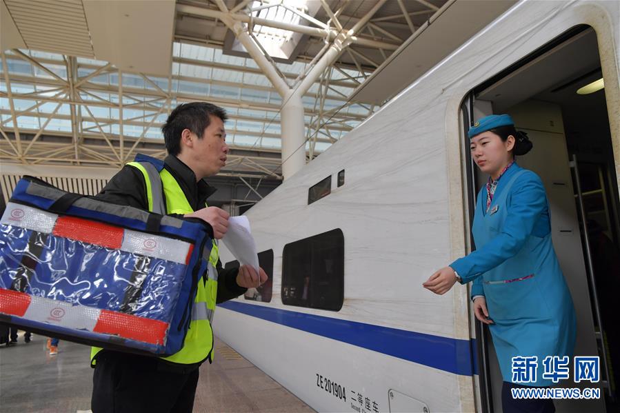 (新春走基層)(10)日行兩萬步 溫暖歸鄉路