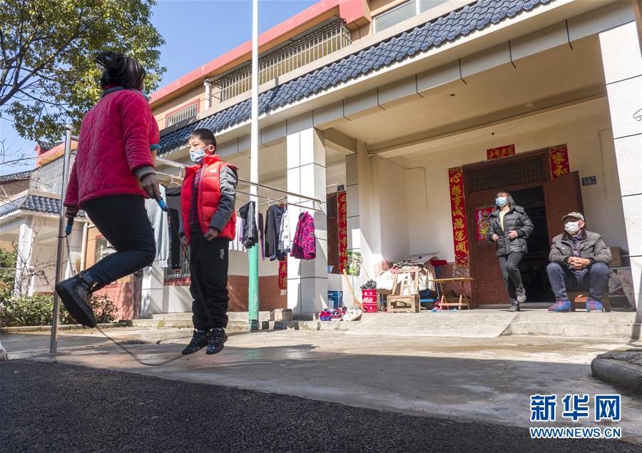 （圖文互動）（7）超三分之一村（社區(qū)）“無疫情”，武漢所轄這個區(qū)是怎么做到的？