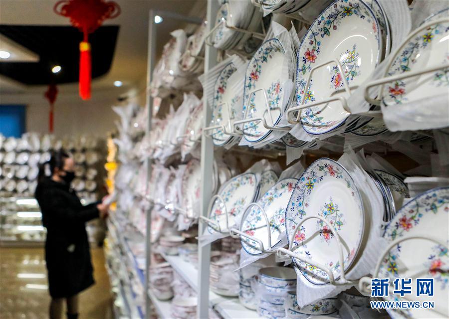 (經(jīng)濟(jì))(4)河北:加快復(fù)工復(fù)產(chǎn)助力經(jīng)濟(jì)發(fā)展