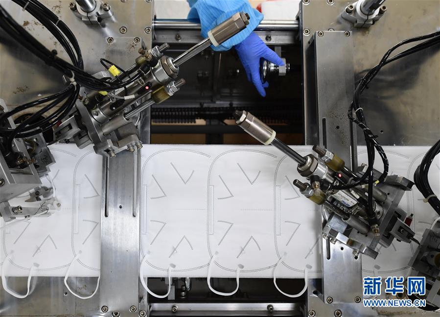(聚焦疫情防控)(3)河北唐山:口罩生產企業擴大產能保供應