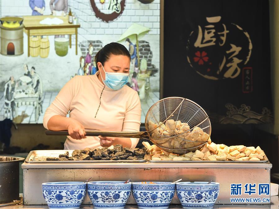 （聚焦疫情防控）（1）山西太原：生產(chǎn)生活秩序逐步恢復