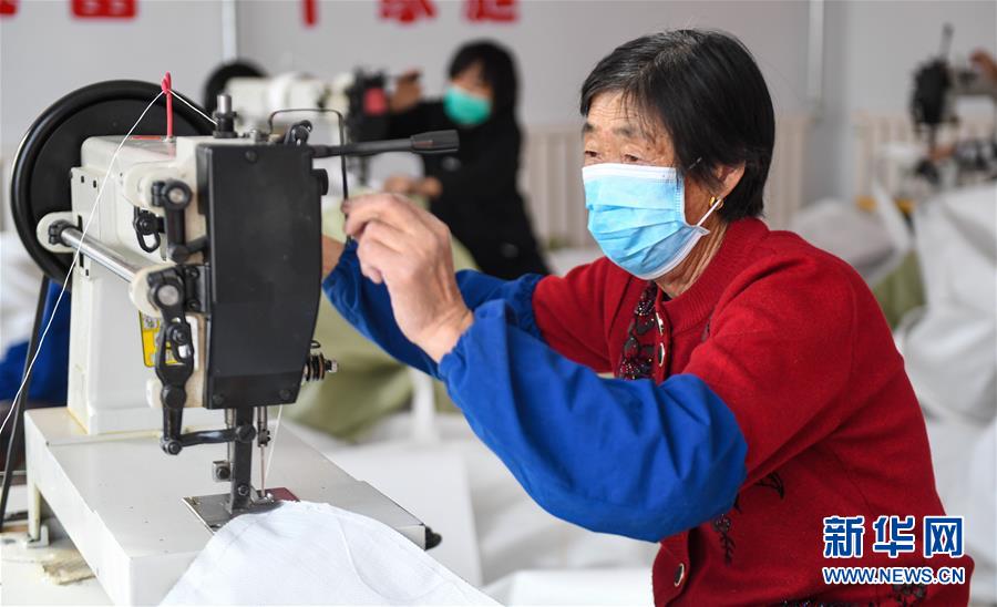 (聚焦復工復產)(2)烏蘭察布:扶貧車間復工忙