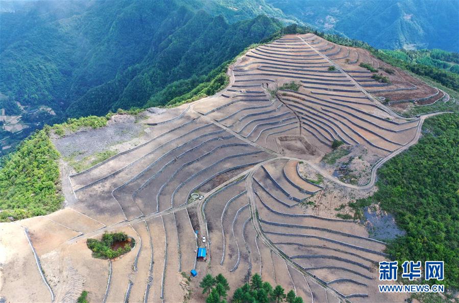 #(經濟)(3)湖北宣恩:土苗山鄉田園新景致