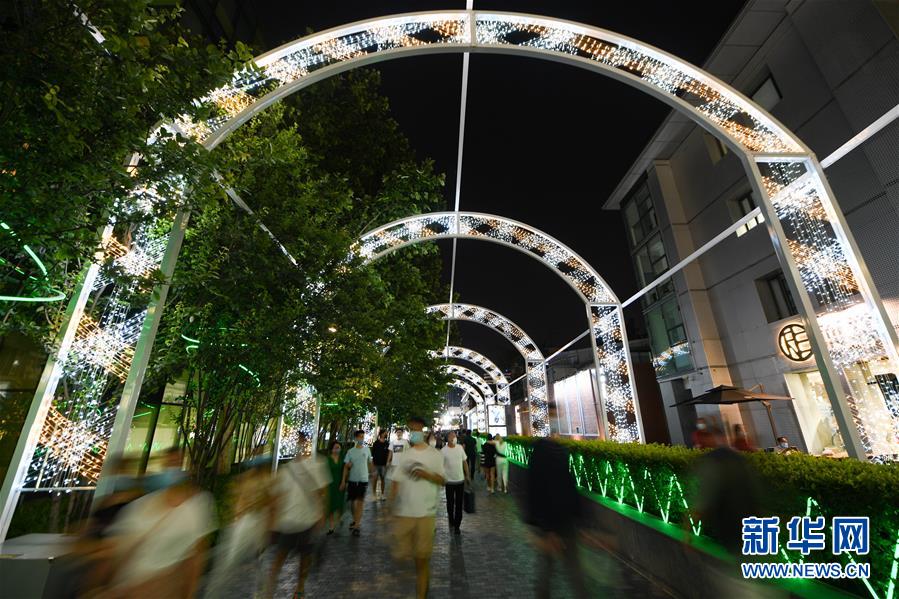 (經濟)(4)北京消費季 繁榮“夜經濟”