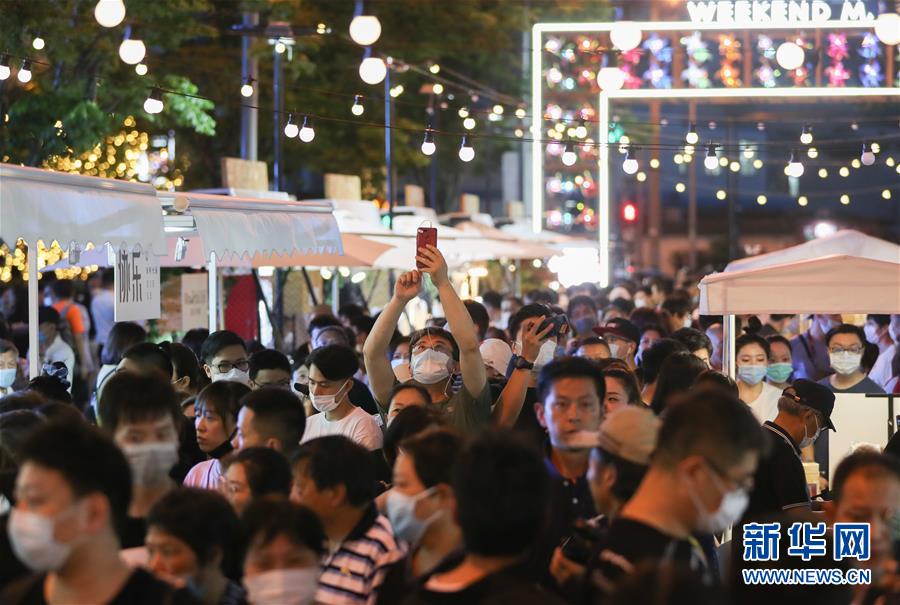 (社會)(7)上海夜生活節拉開帷幕