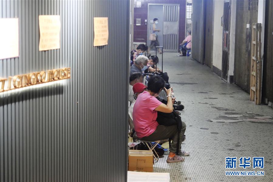 （港澳臺·香港故事·圖文互動）（8）暖心的銀杏館“平安盒飯”