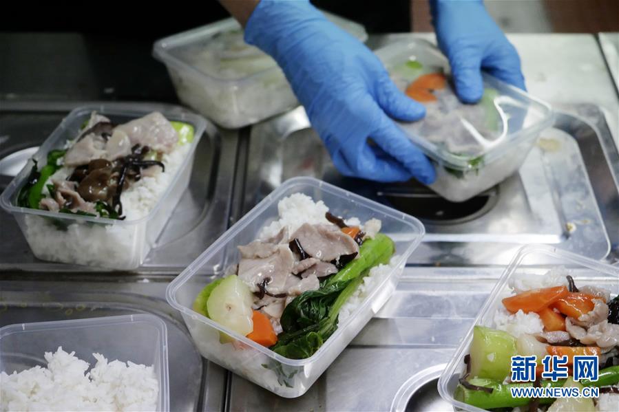 （港澳臺·香港故事·圖文互動）（4）暖心的銀杏館“平安盒飯”