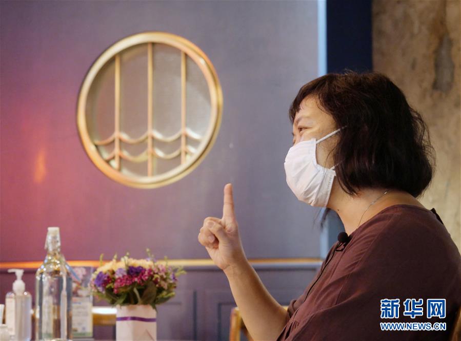 （港澳臺·香港故事·圖文互動）（2）暖心的銀杏館“平安盒飯”