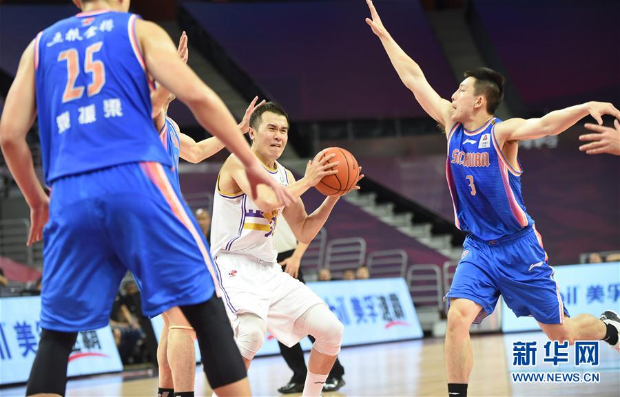 （體育）（10）籃球——CBA復賽第一階段：北京控股勝四川五糧金樽
