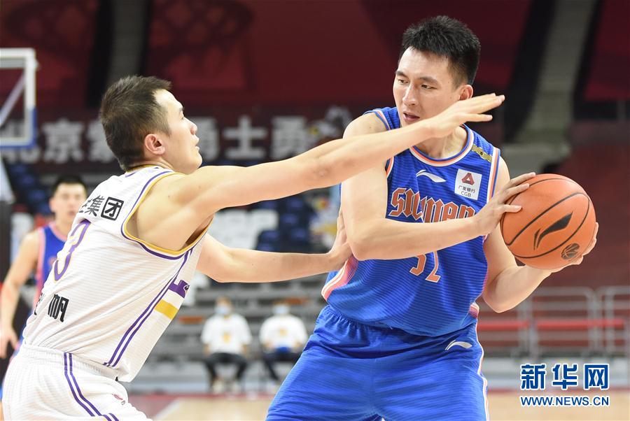 （體育）（4）籃球——CBA復賽第一階段：北京控股勝四川五糧金樽