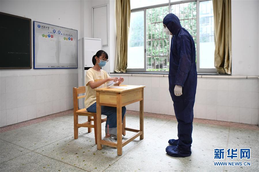 （圖文互動）（2）特別的考場有哪些不一樣？——考前探訪高考“隔離考室”見聞