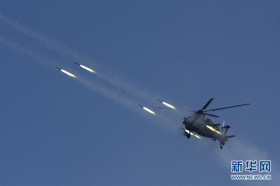 （在習近平強軍思想指引下·我們在戰位報告·圖文互動）（3）牢記囑托謀打贏——第79集團軍某陸航旅練兵備戰記事