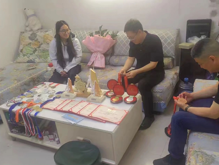 家鄉(xiāng)的驕傲！魏縣兩姑娘勇創(chuàng)佳績